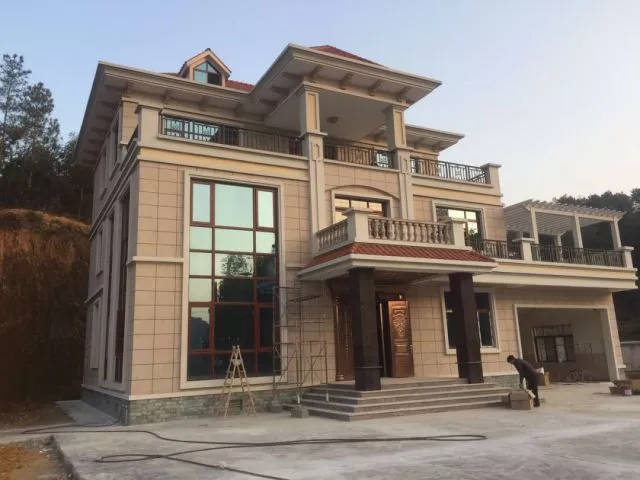 真石漆施工為什么會出現(xiàn)掉砂？
